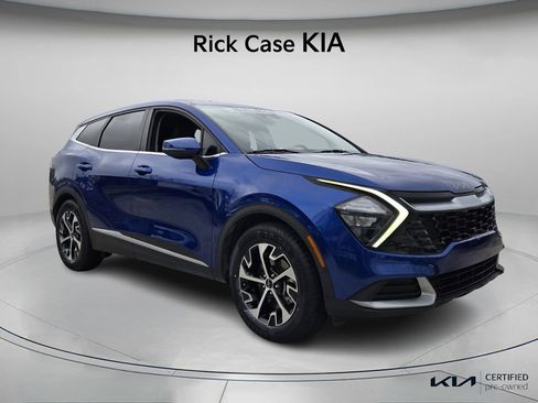 Used 2023 Kia Sportage EX image 9