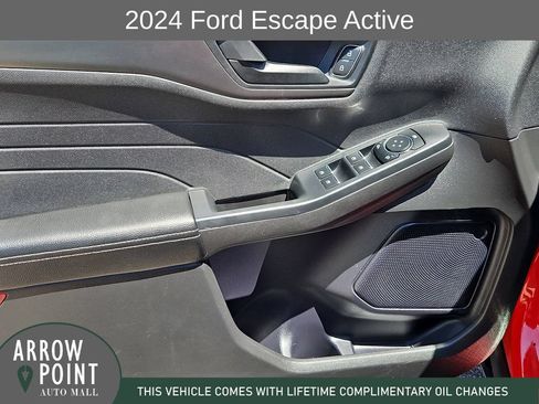 Used 2024 Ford Escape Active FWD image 21