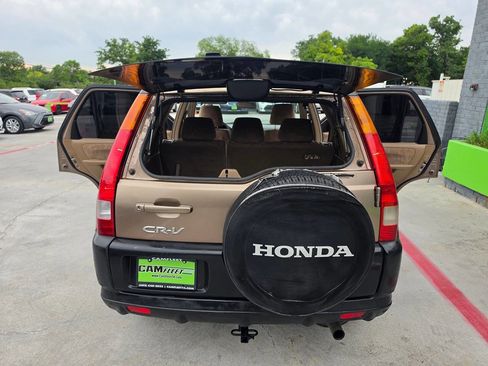 Used 2004 Honda CR-V LX image 27