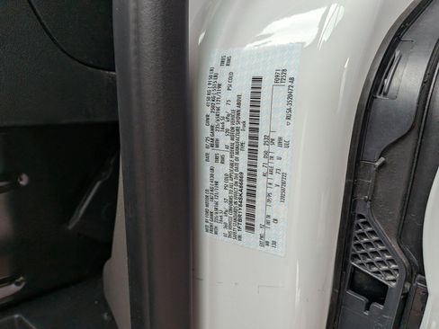 Used 2025 Ford Transit 250 Low Roof w/ Exterior Upgrade Package RWD image 31