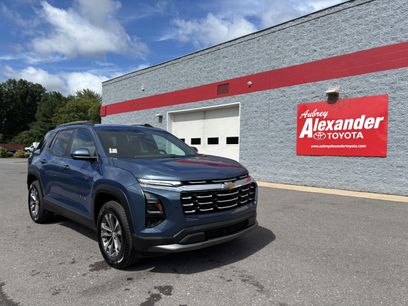Used 2025 Chevrolet Equinox LT w/ Convenience Package II