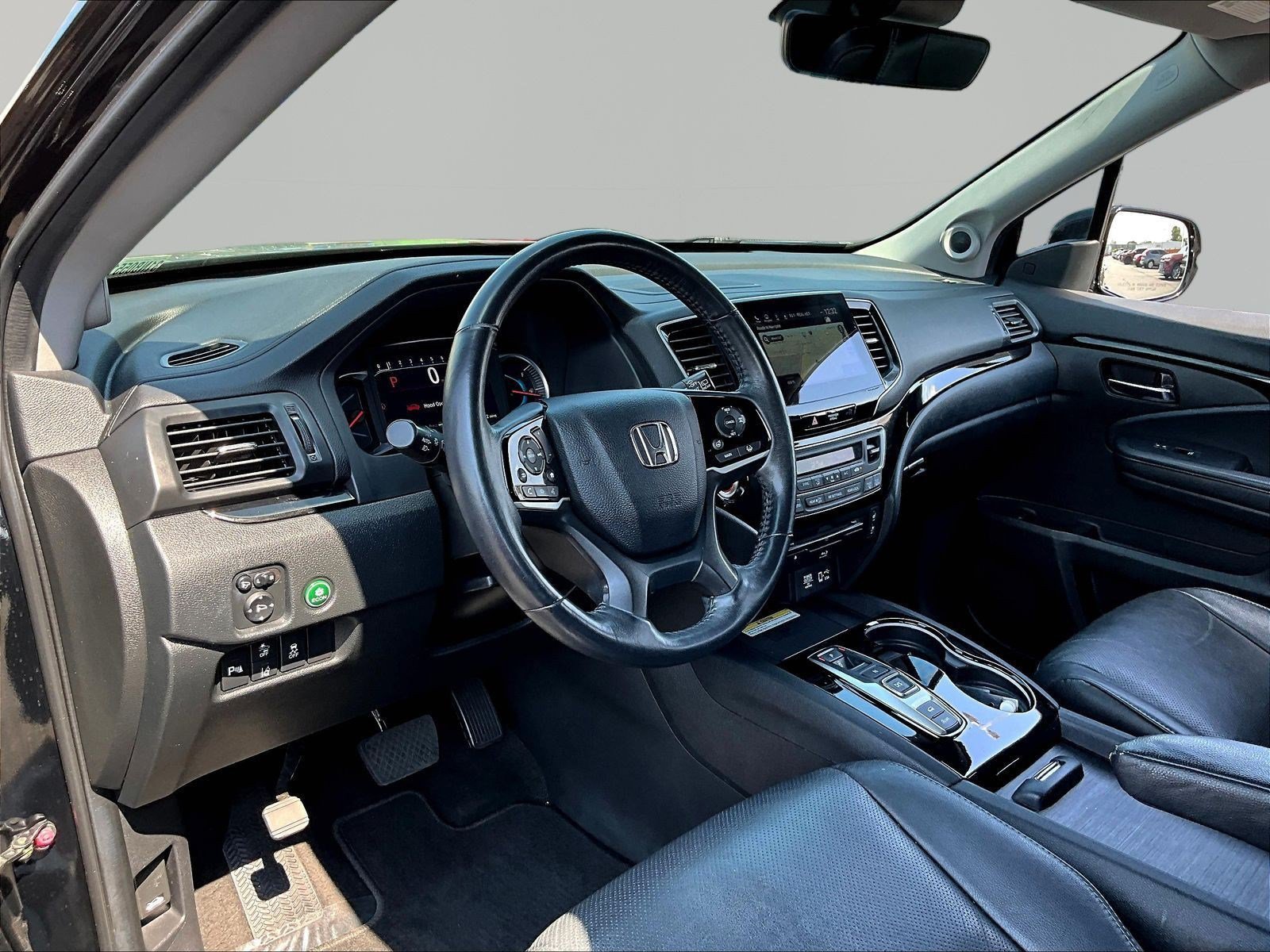 Used 2022 Honda Pilot Elite image 17