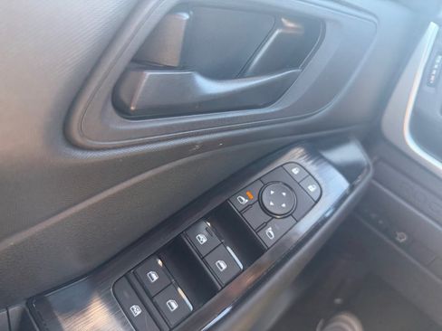 Certified 2025 Nissan Rogue S AWD/4WD image 36