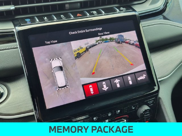 Used 2022 Jeep Grand Cherokee Limited 4xe w/ Luxury Tech Group II AWD/4WD image 25
