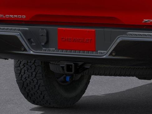 New 2026 Chevrolet Colorado ZR2 AWD/4WD image 14