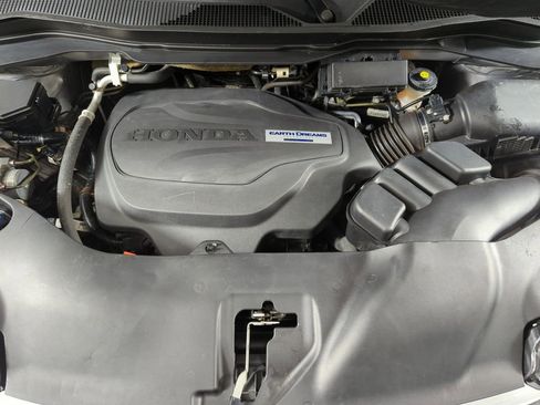 Used 2019 Honda Ridgeline Sport image 17