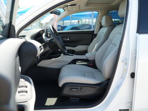 Used 2026 Honda HR-V EX-L image 16