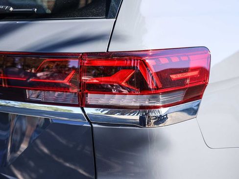 New 2026 Volkswagen Atlas SE image 13