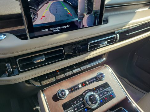 Certified 2022 Lincoln Aviator Reserve w/ Elements Package Plus RWD image 20