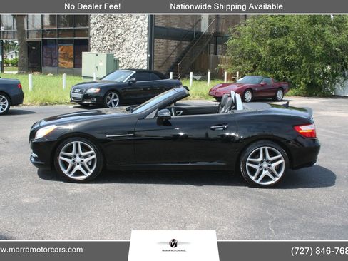Used 2015 Mercedes-Benz SLK 250 w/ Premium Package image 5