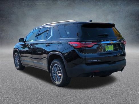 Used 2022 Chevrolet Traverse LT image 7