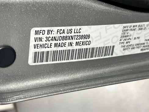 Used 2022 Jeep Compass Latitude w/ Convenience Group image 30