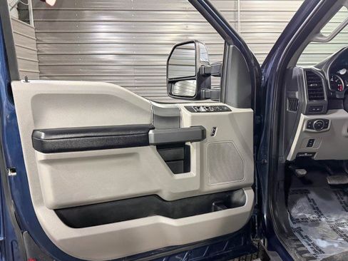 Used 2020 Ford F250 XLT w/ XLT Premium Package image 34