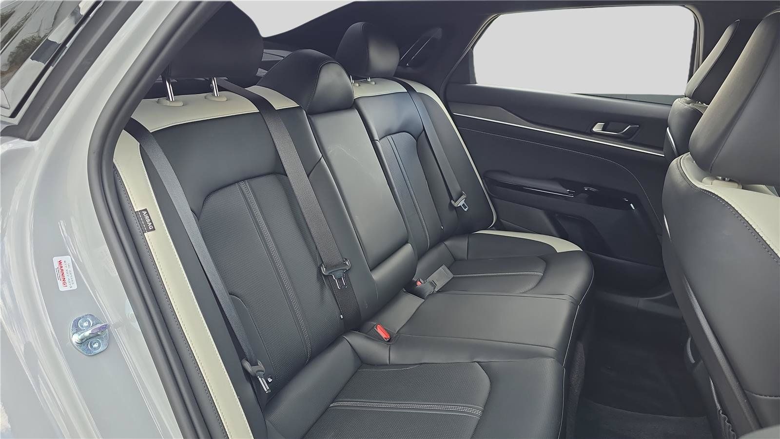 Used 2026 Kia K5 GT-Line w/ GT-Line Premium Package FWD image 17