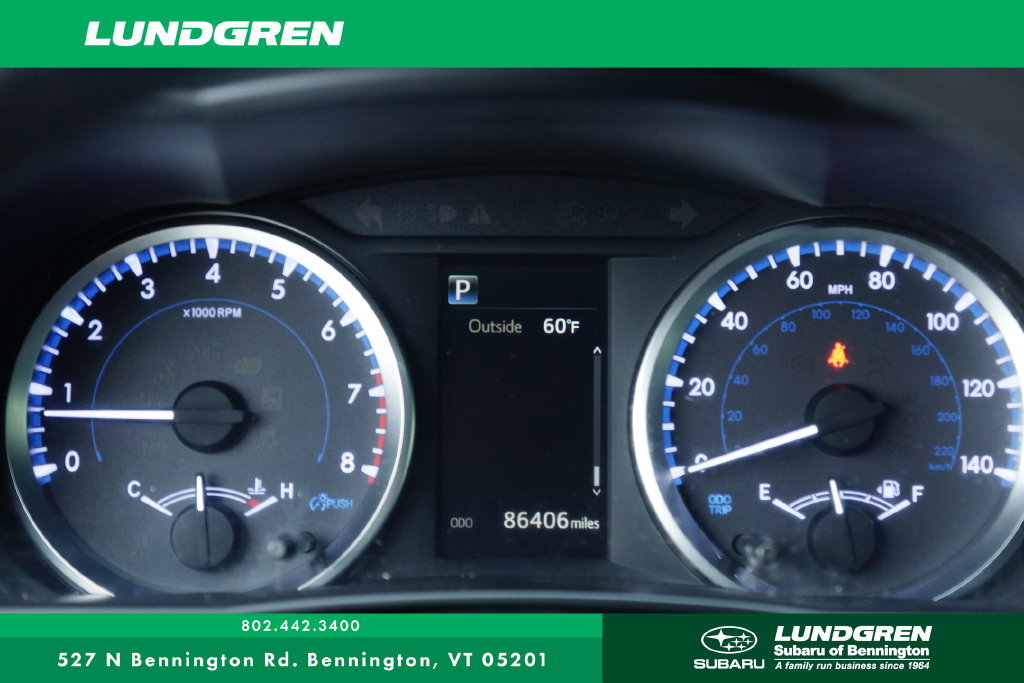 Used 2019 Toyota Highlander LE AWD/4WD image 14