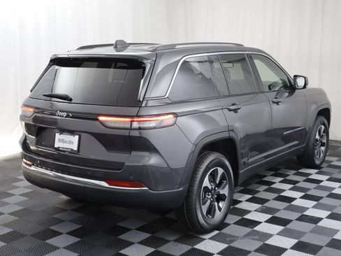Used 2023 Jeep Grand Cherokee 4WD 4xe image 21
