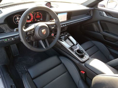 Used 2026 Porsche 911 Targa 4S AWD/4WD image 11