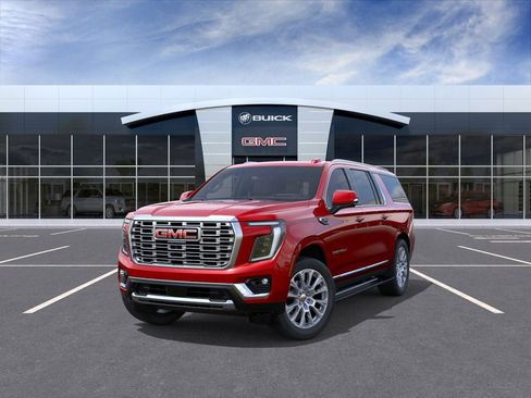 New 2025 GMC Yukon XL Denali w/ Sun & Power Step Package image 8