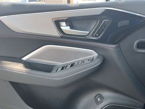 Used 2026 Acura MDX A-Spec image 25