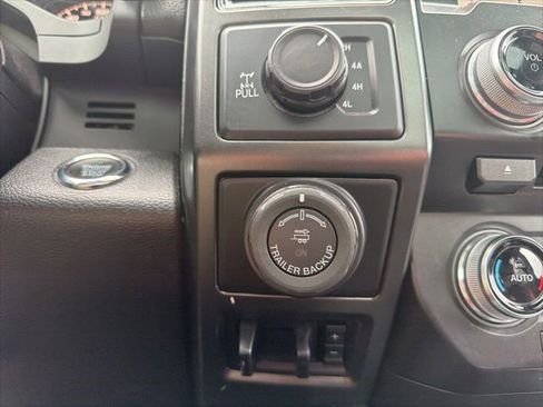 Used 2017 Ford F150 Lariat AWD/4WD image 35