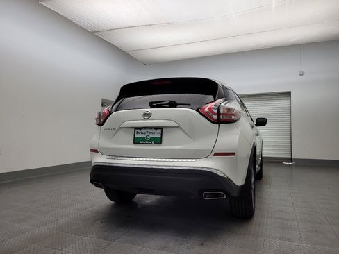 Used 2018 Nissan Murano S image 7