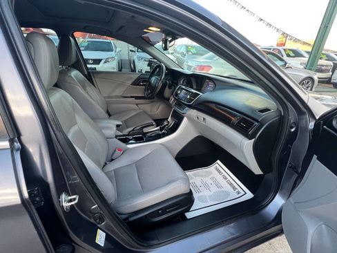 Used 2015 Honda Accord EX-L image 12