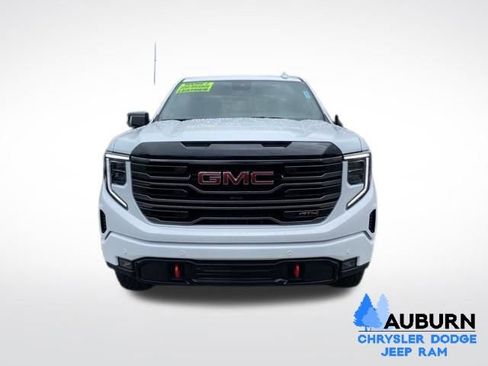 Used 2025 GMC Sierra 1500 AT4 AWD/4WD image 2