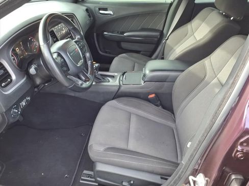 Used 2022 Dodge Charger SXT w/ Blacktop Package image 5