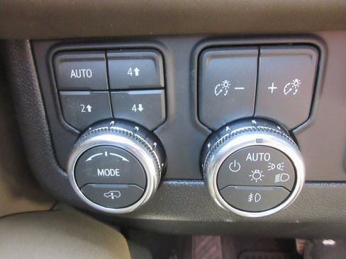 New 2026 GMC Yukon Denali Ultimate image 18