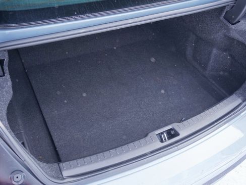 Used 2024 Volvo S60 B5 Plus image 8