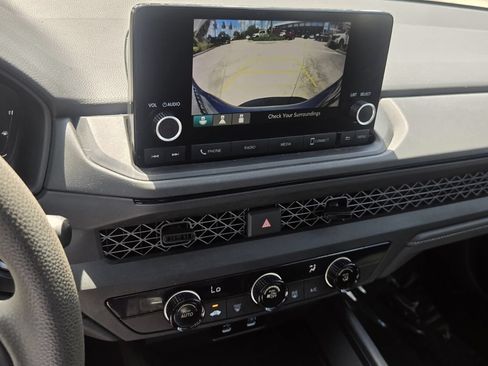 Used 2025 Honda Accord LX image 21