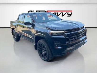 Used 2024 Chevrolet Colorado Z71 w/ Z71 Convenience Package 2