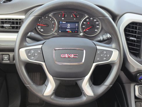 Used 2023 GMC Acadia SLE w/ Driver Convenience Package FWD image 20