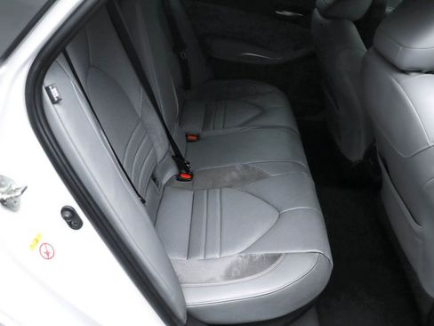 Used 2019 Toyota Avalon XSE w/ Carpet Mat Package image 30