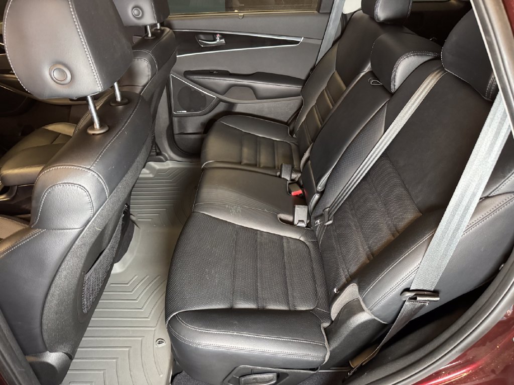 Used 2019 Kia Sorento SX AWD/4WD image 21