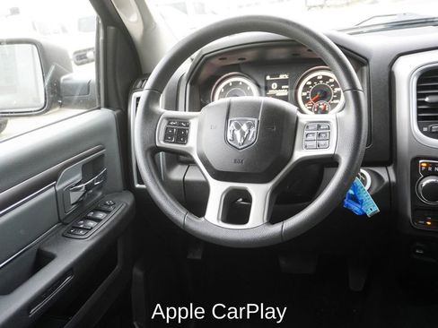 Used 2023 RAM 1500 Classic SLT image 9