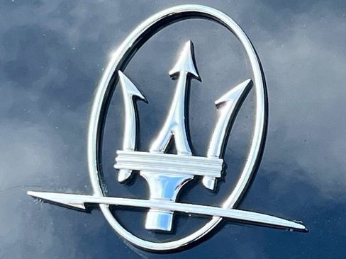 Used 2018 Maserati Levante AWD/4WD image 58