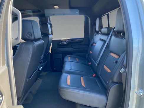 Used 2024 GMC Sierra 2500 AT4 w/ AT4 Premium Plus Package AWD/4WD image 13