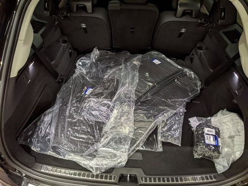 New 2026 Volvo XC90 B6 Plus image 27