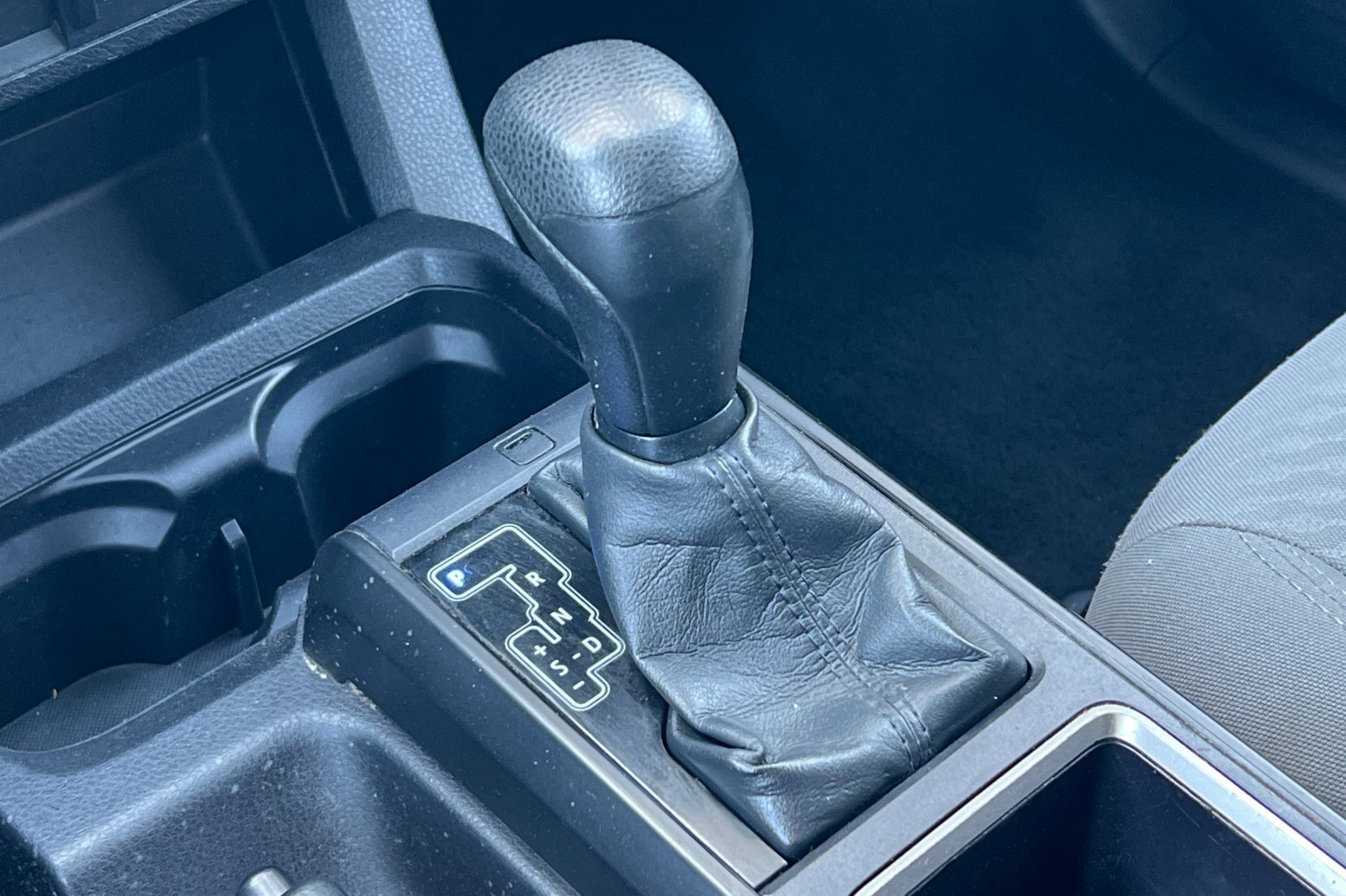 Used 2022 Toyota Tacoma SR RWD image 20
