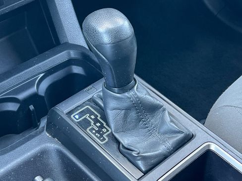 Used 2022 Toyota Tacoma SR RWD image 20