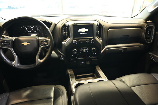 Used 2023 Chevrolet Silverado 3500 LTZ AWD/4WD image 13
