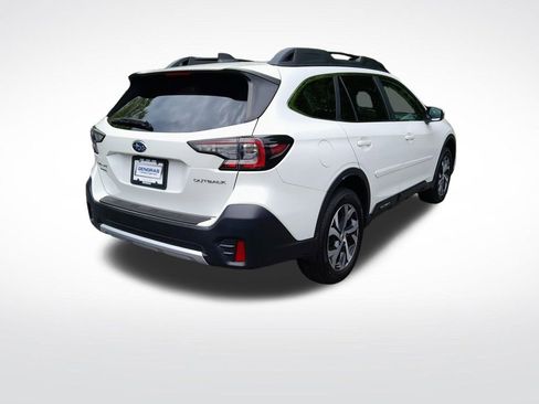 Used 2022 Subaru Outback Limited AWD/4WD image 8