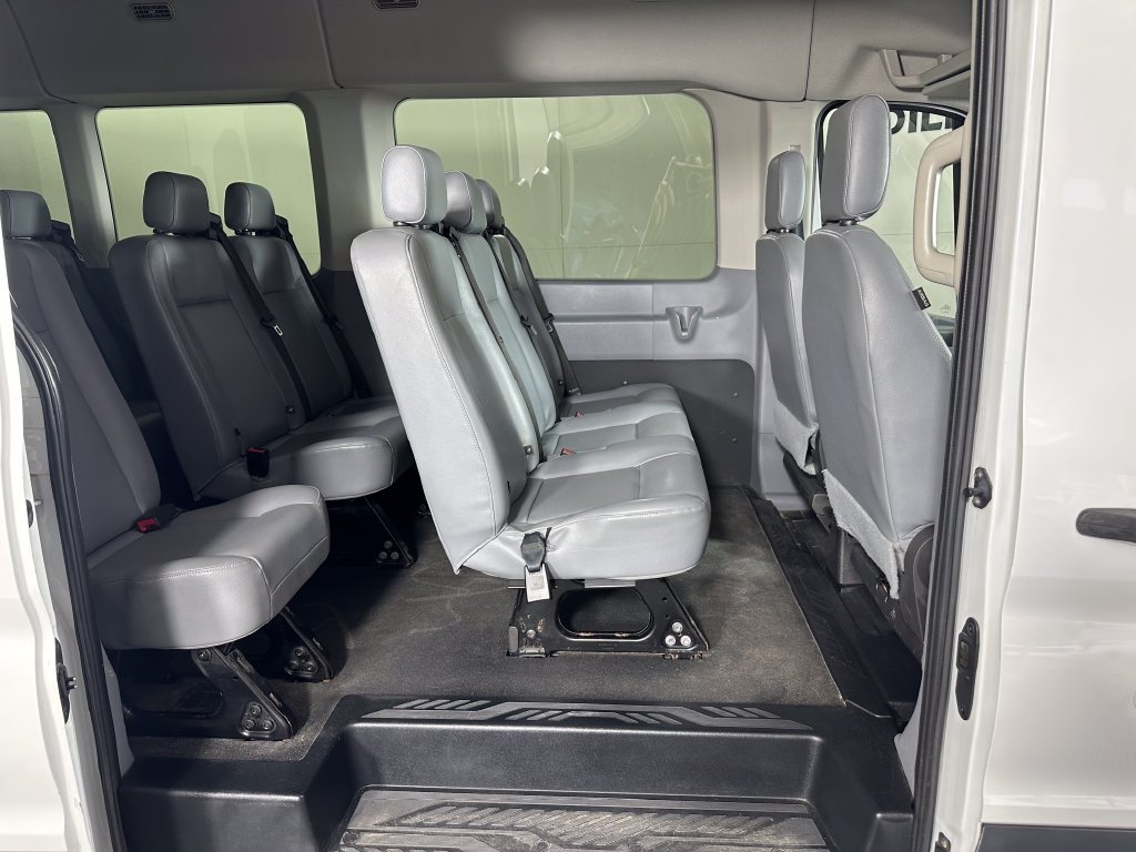 Used 2016 Ford Transit 350 XL RWD image 10