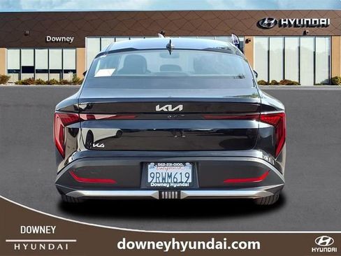 Used 2025 Kia K4 LXS image 5