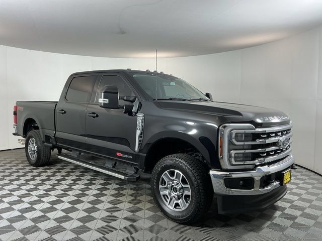 Certified 2024 Ford F350 Lariat AWD/4WD image 3