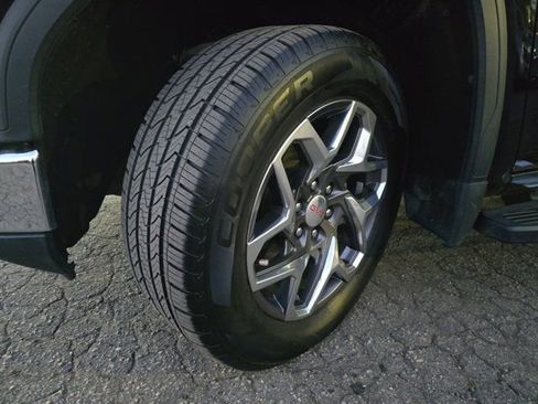 Used 2022 GMC Sierra 1500 SLT w/ SLT Premium Plus Package image 32