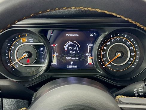 Used 2024 Jeep Wrangler Sport S image 15