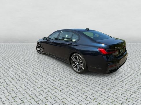Used 2021 BMW 740i xDrive w/ Autobahn Package AWD/4WD image 6
