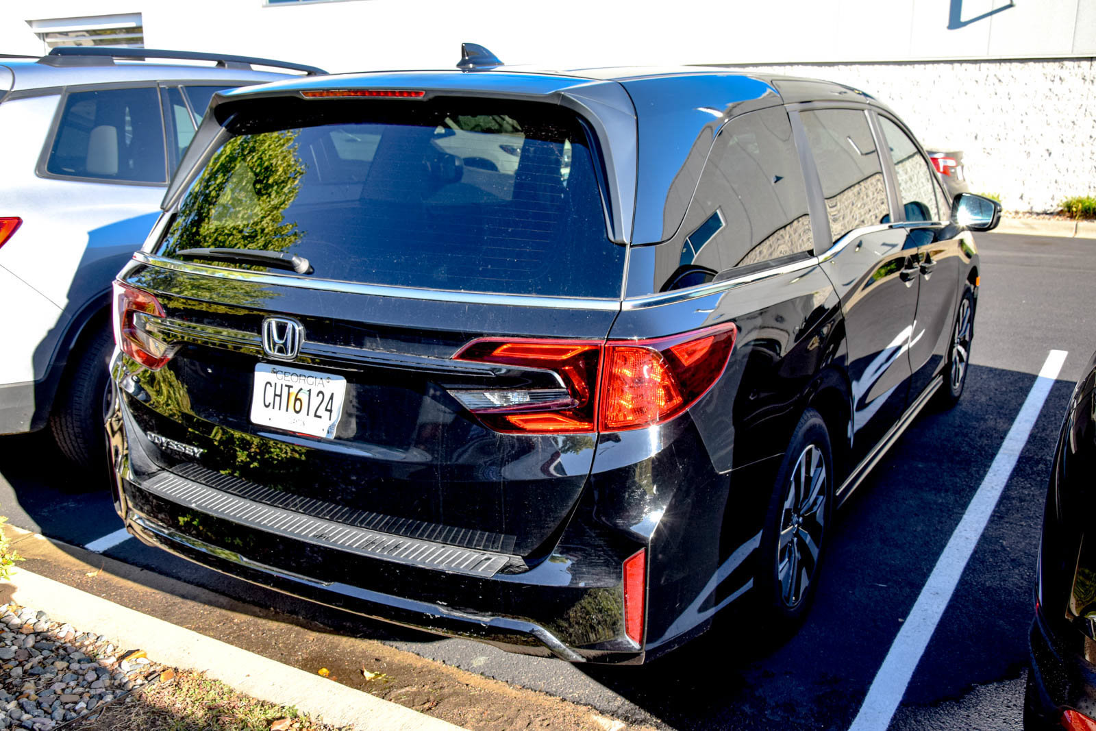 Used 2025 Honda Odyssey EX-L image 5